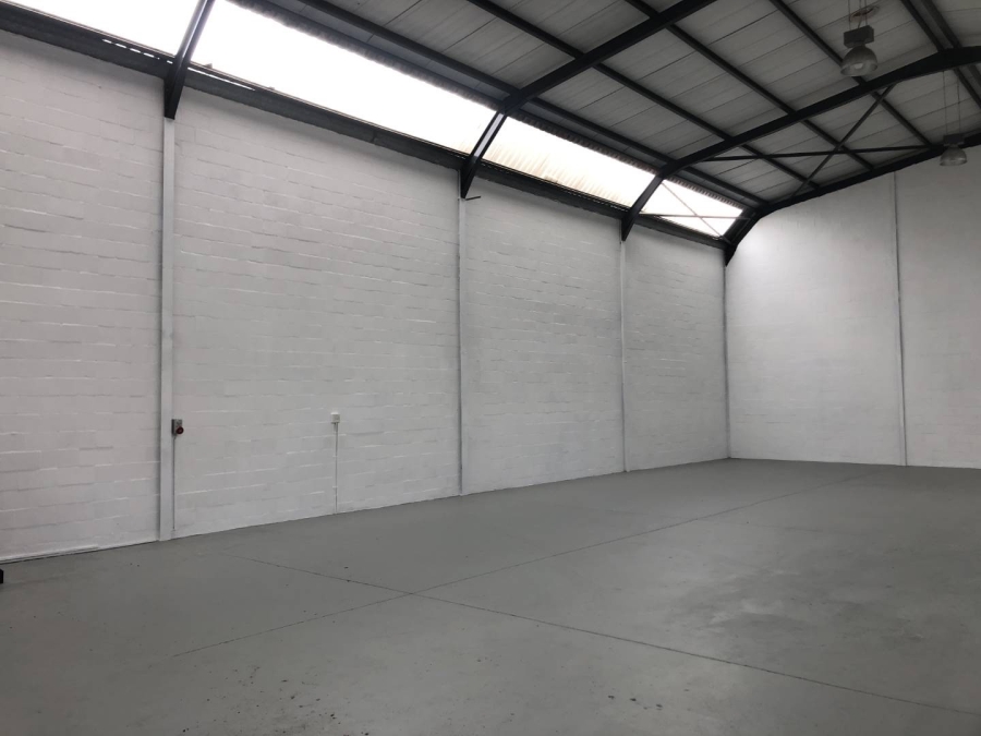 To Let Commercial Property for Rent in Montague Gardens Western Cape